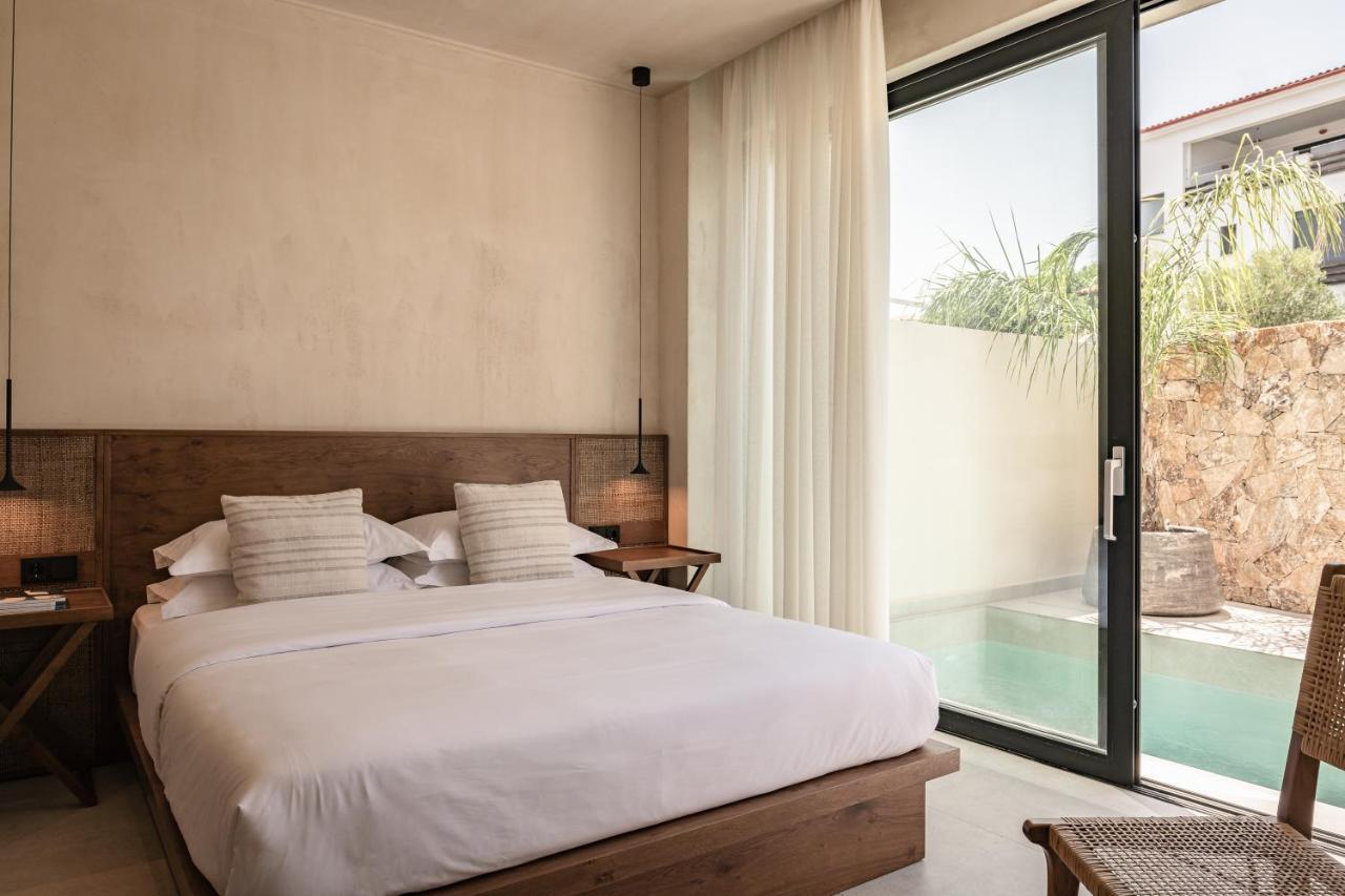 Seven Rocks Aparthotel Paliouri Ngoại thất bức ảnh