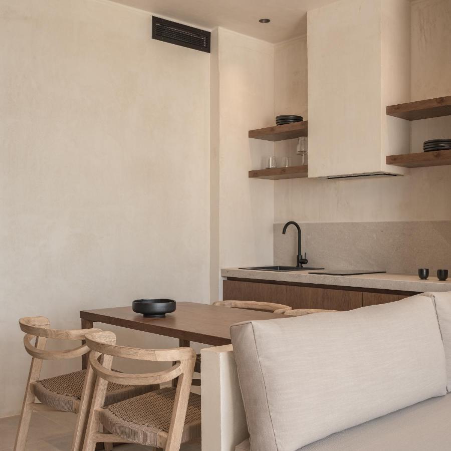Seven Rocks Aparthotel Paliouri Ngoại thất bức ảnh