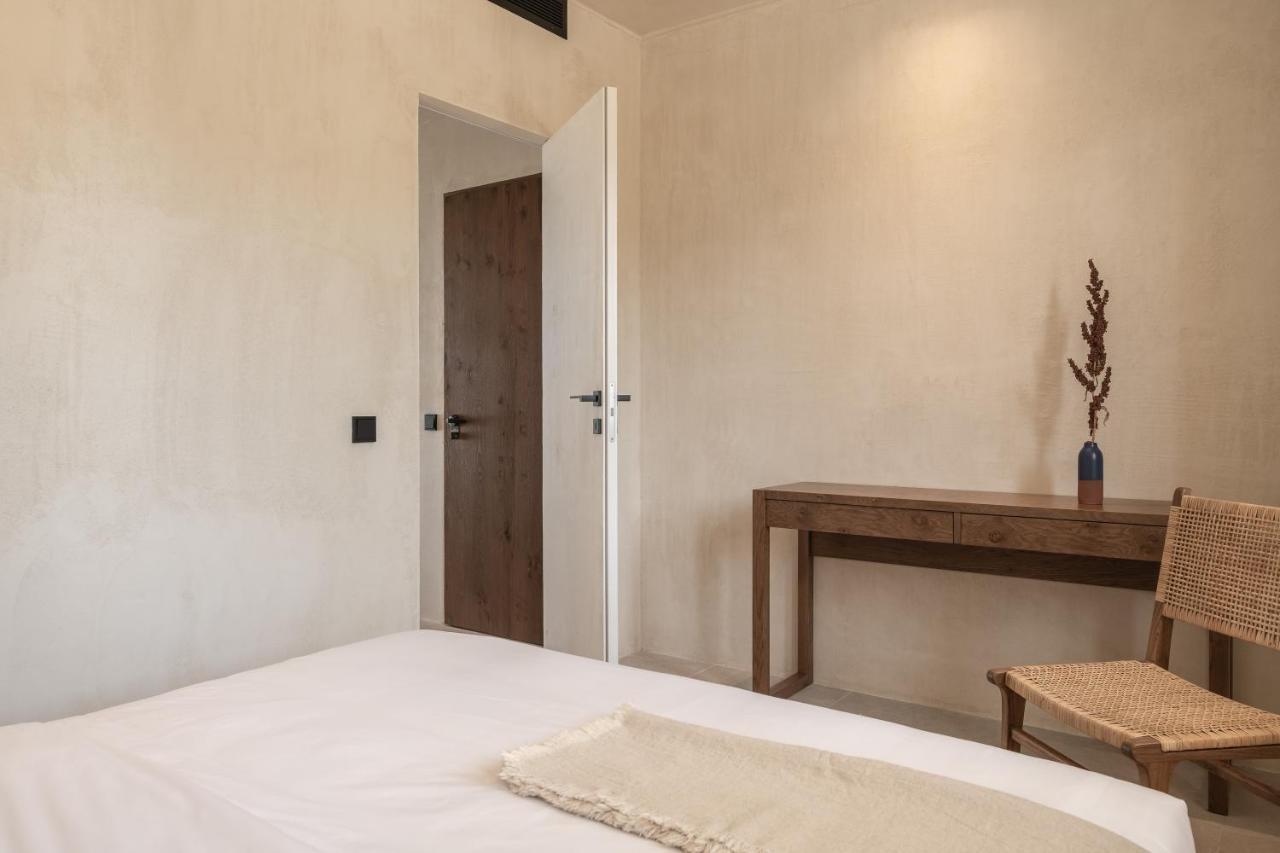 Seven Rocks Aparthotel Paliouri Ngoại thất bức ảnh